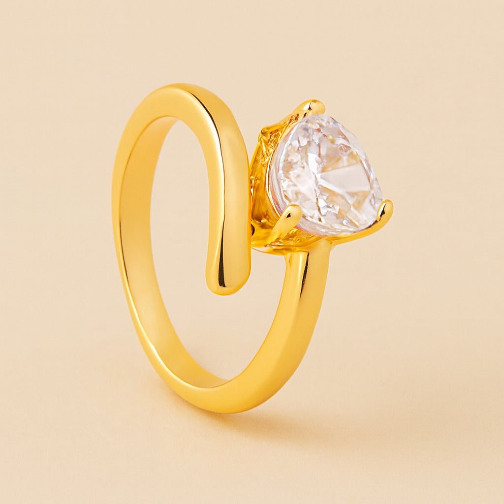 Anel Dourado Solitário Coração em Zircônia Auryn - Minha loja