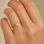 Anel Dourado Solitário de Coração em Zircônia Auryn - Minha loja