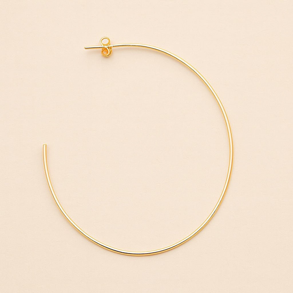 Brinco Dourado de Argola Fina Lisa Grande Auryn - Minha loja