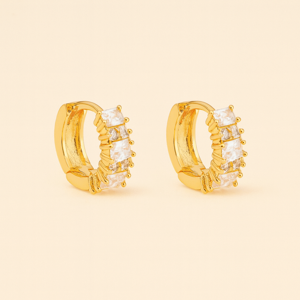 Argolinha dourada Auryn com 7 zircônias em semijoia premium