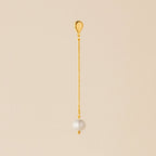 Brinco de corrente dourado Auryn com detalhe em pérola sofisticada