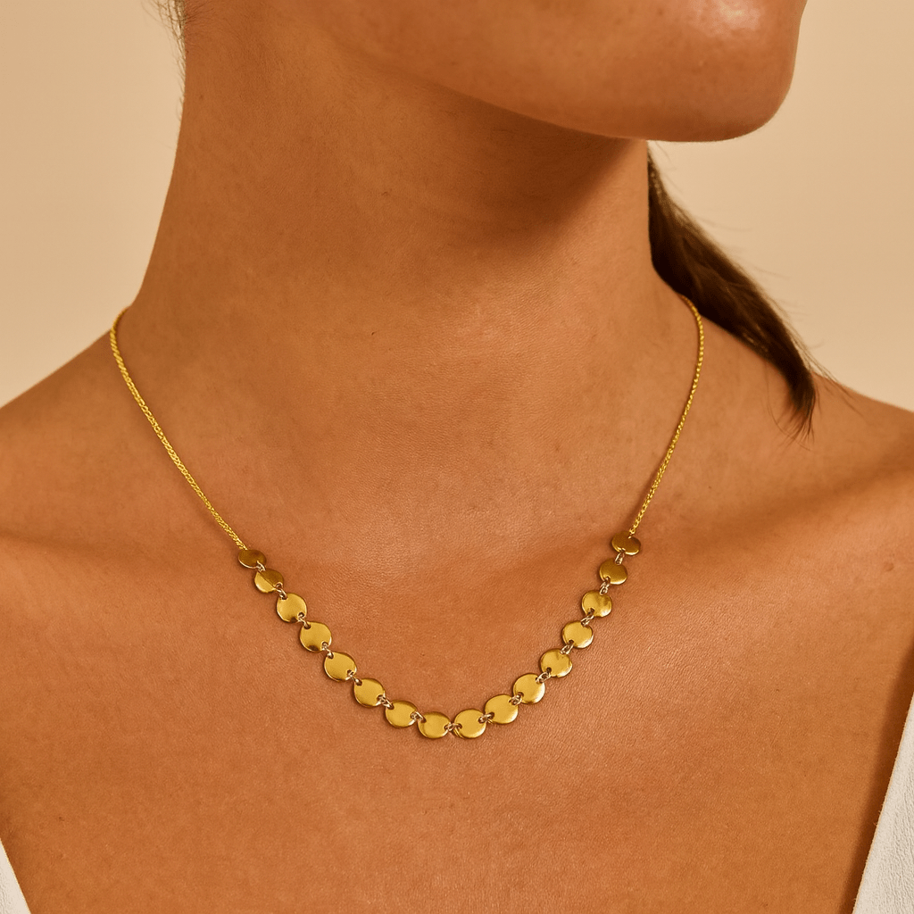 Chocker Dourada Esferas com Extensor Aurin - Minha loja