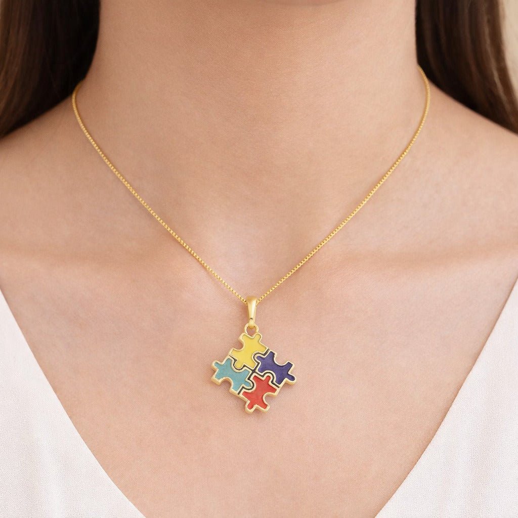 Colar Dourado Autismo Formato Quebra - Cabeça Auryn - Minha loja