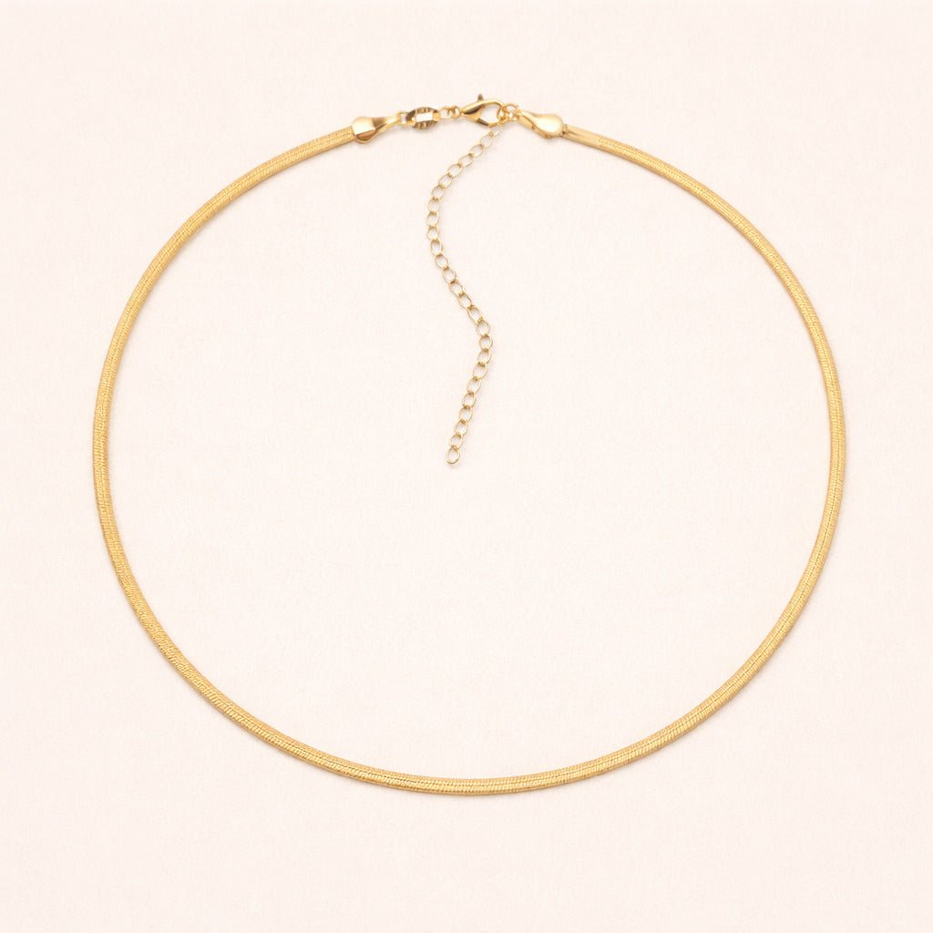 Colar Dourado Chocker de Fita Auryn - Minha loja