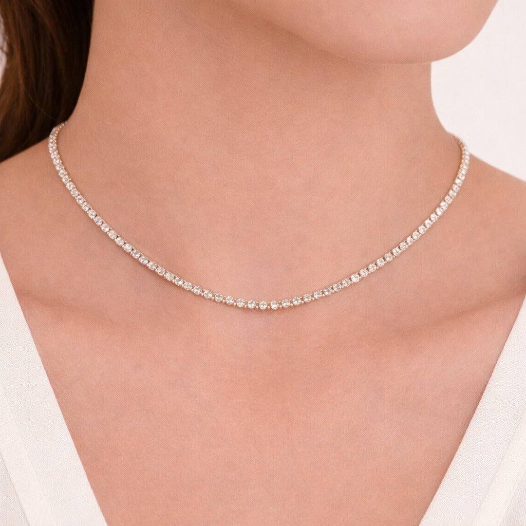 Colar Dourado Chocker Riviera Pedras Brancas Auryn - Minha loja