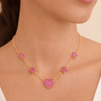 Colar Dourado de Pedras Coração e Retângulos Rosas Auryn - Minha loja