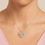 Colar Dourado e Prateado de Flor Auryn - Minha loja