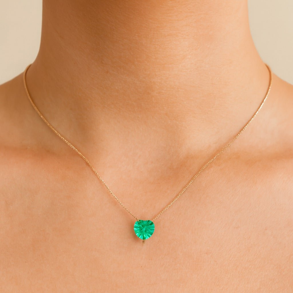 Conjunto Dourado de Coração Verde Auryn - Minha loja