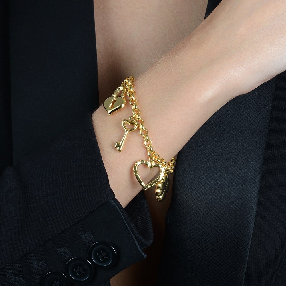 Pulseira Dourada Elo Português com Coração, Cadeado, Trevo e Chave Auryn - Minha loja